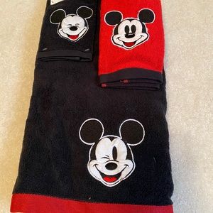 Disney towels